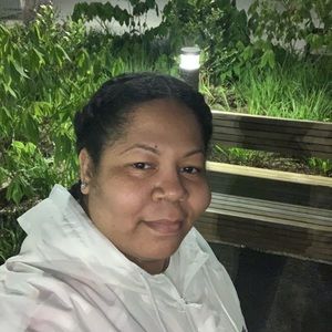 Meet your Posher, Stacy